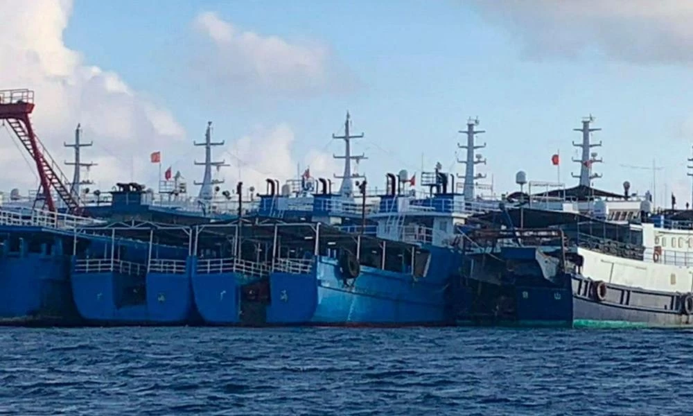 Πρωτοφανές: Κινεζικά αλιευτικά έφθασαν στις ακτές της Αργεντινής!